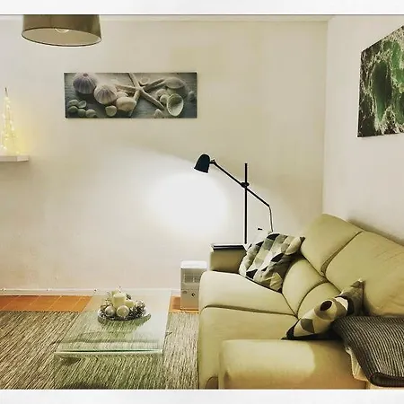 Bajamar Beach, Surf & Wifi Apartment *